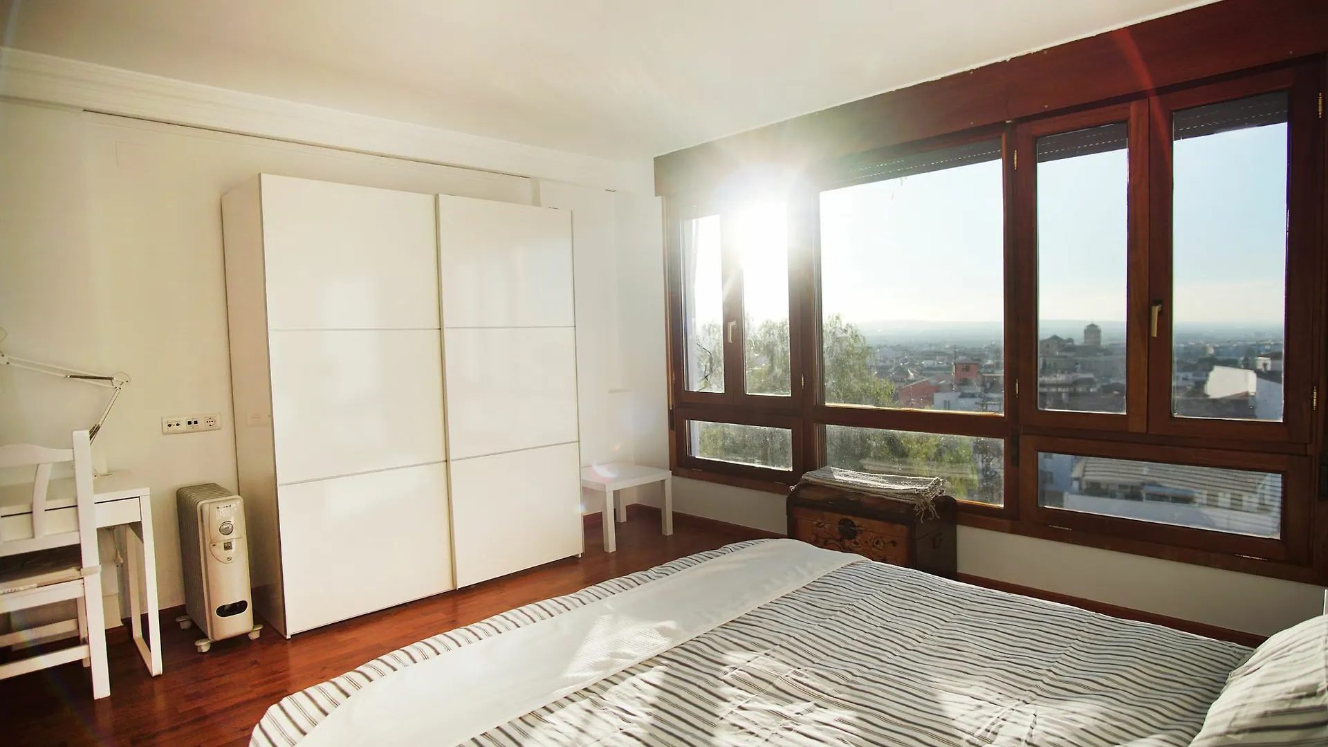 Surtrip Apartamentos - Zenete Granada Apartment